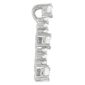 18K White Gold 1 CT Diamond Cluster Pendant