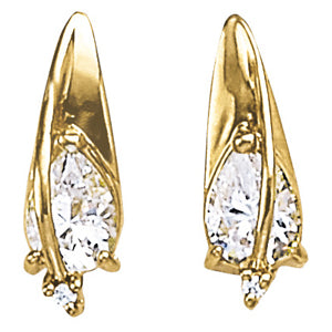 18K White Gold Pear Diamond Stud Earrings