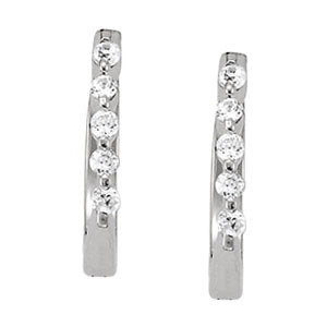 18K White Gold Round Diamond Fashion Earrings