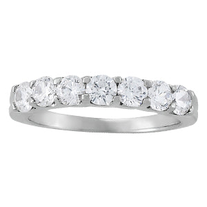 18K White Gold Round Diamond Wedding Ring