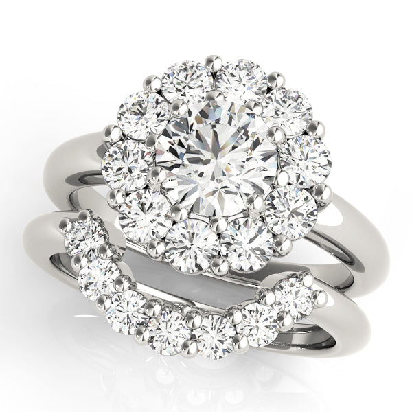 Round Diamond Halo Engagement Ring