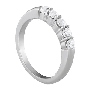 14K White Gold Diamond Wedding Ring