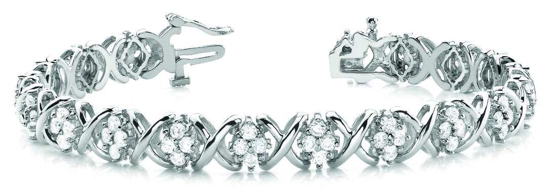 18K White Gold Round Diamond Fashion Bracelet
