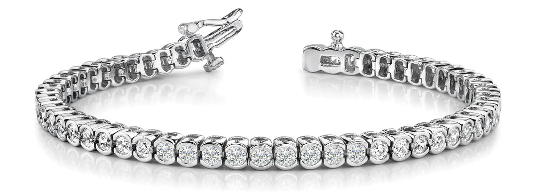 14K White Gold Diamond Line Bracelet