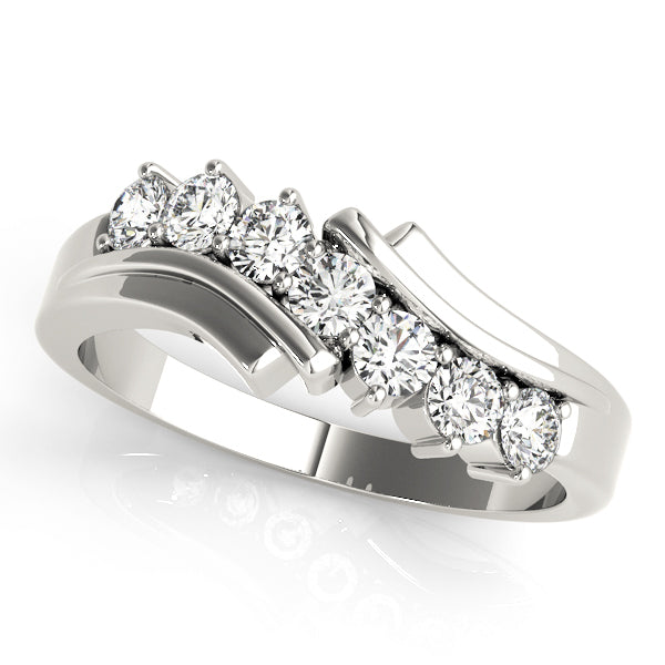 14K White Gold Round Diamond Wedding Ring