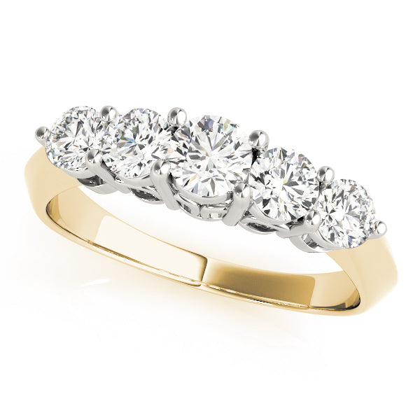 14K Yellow Gold Round Diamond Wedding Ring