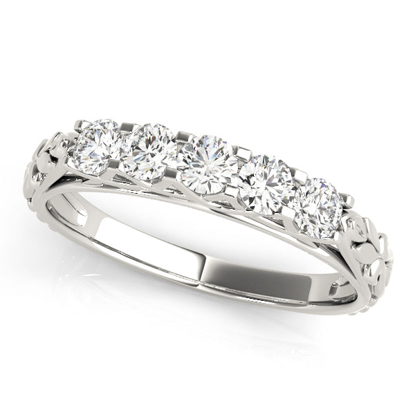 18K White Gold Multi-Diamond Wedding Band