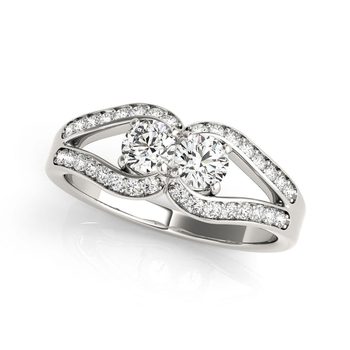 18K White Gold Multi-Diamond Fashion Ring
