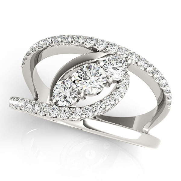 18K White Gold Diamond Fashion Ring