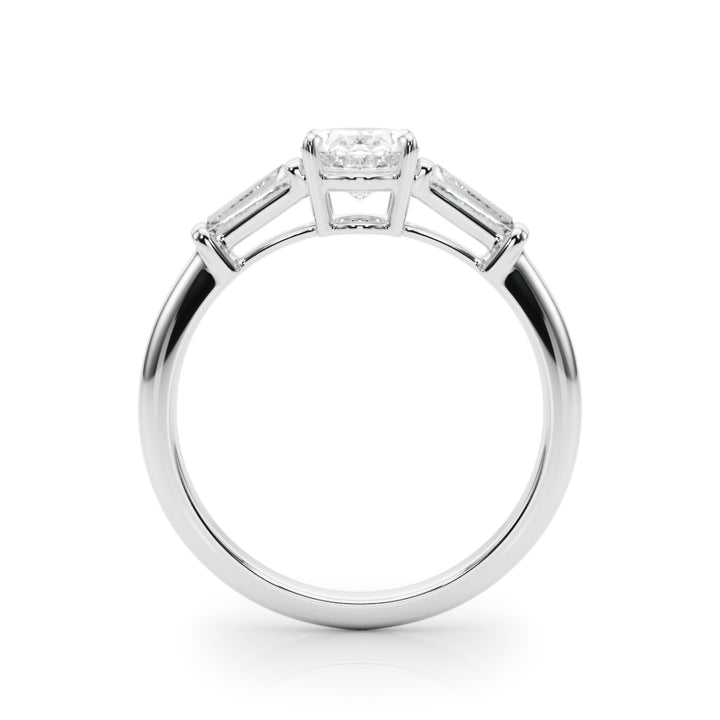 18K White Gold Oval Diamond Engagement Ring